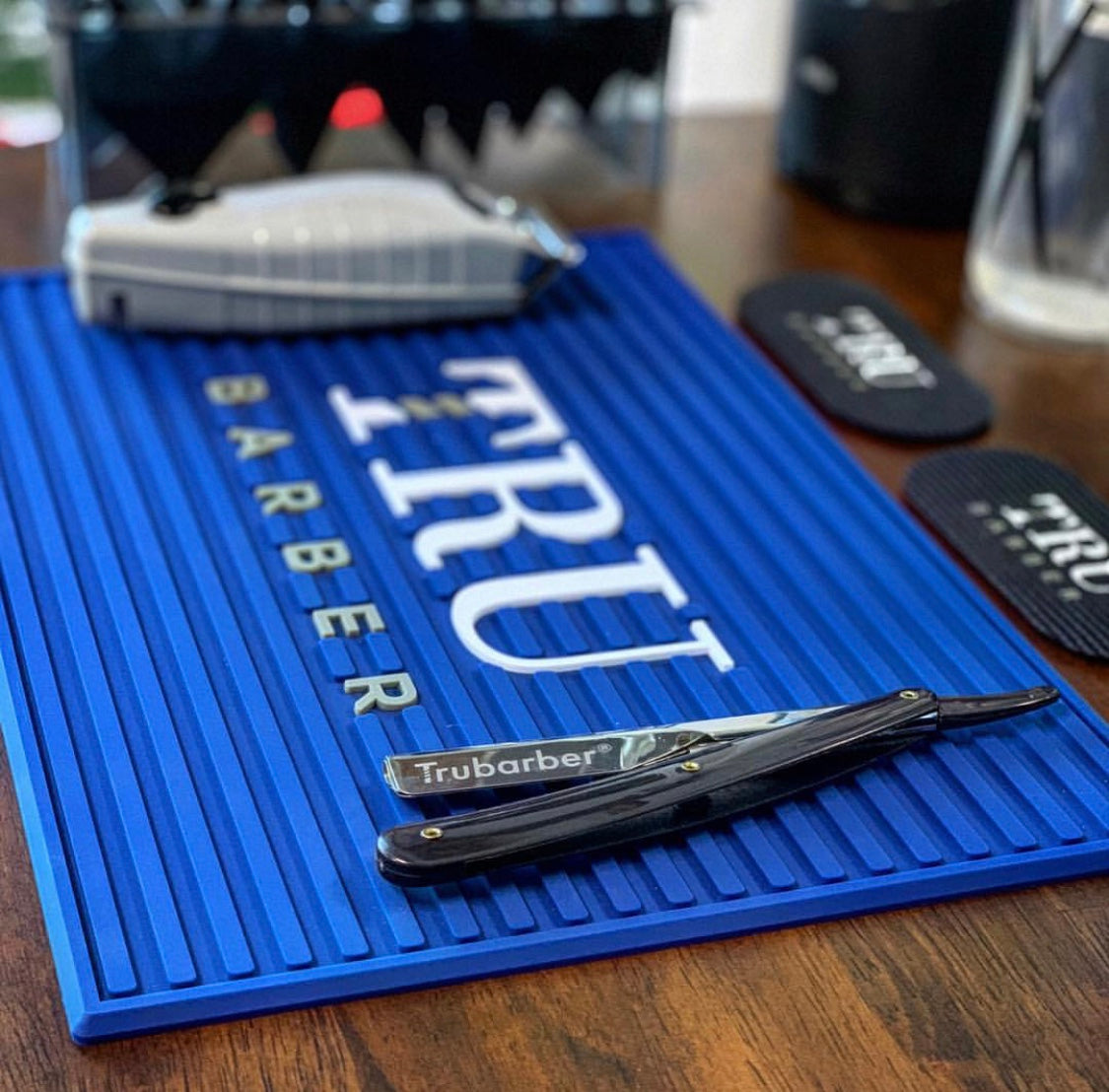 SMALL MATS TRUBARBER Official